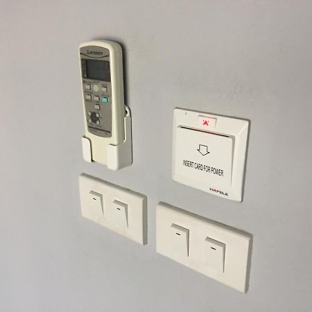 Aparthotel Modernbright Laemchabang Bang Lamung Zewnętrze zdjęcie