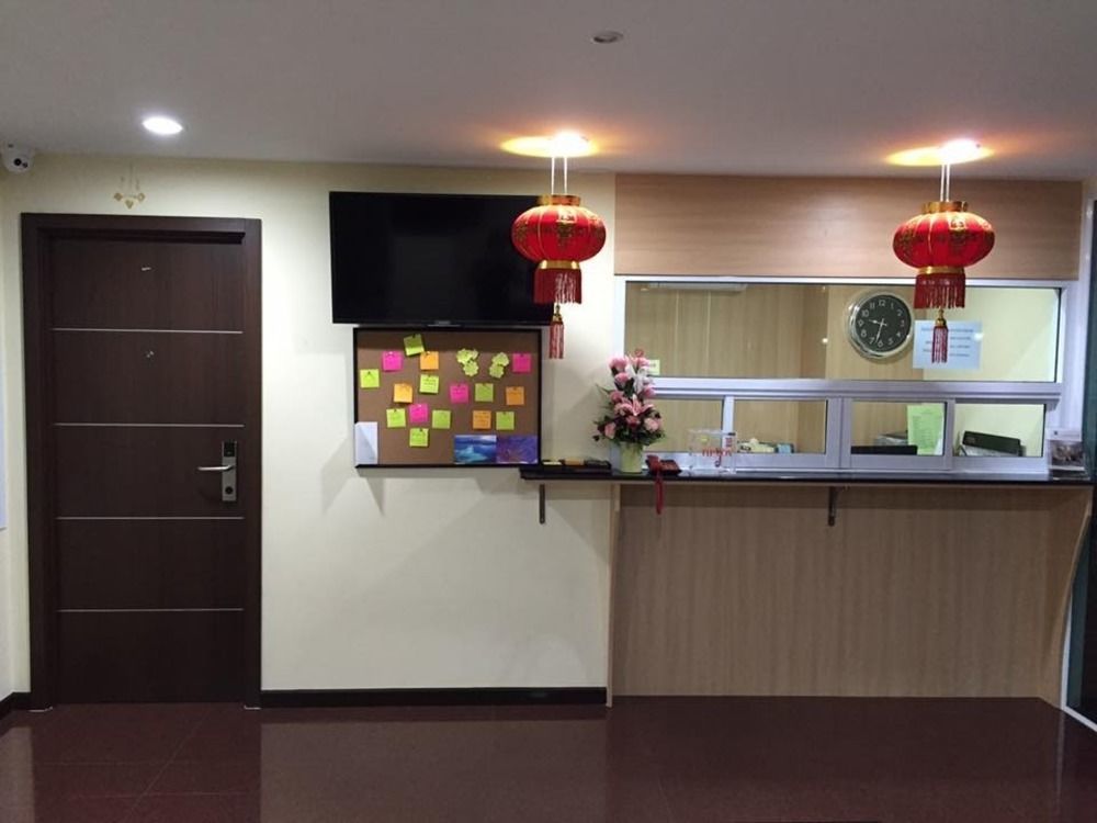 Aparthotel Modernbright Laemchabang Bang Lamung Zewnętrze zdjęcie