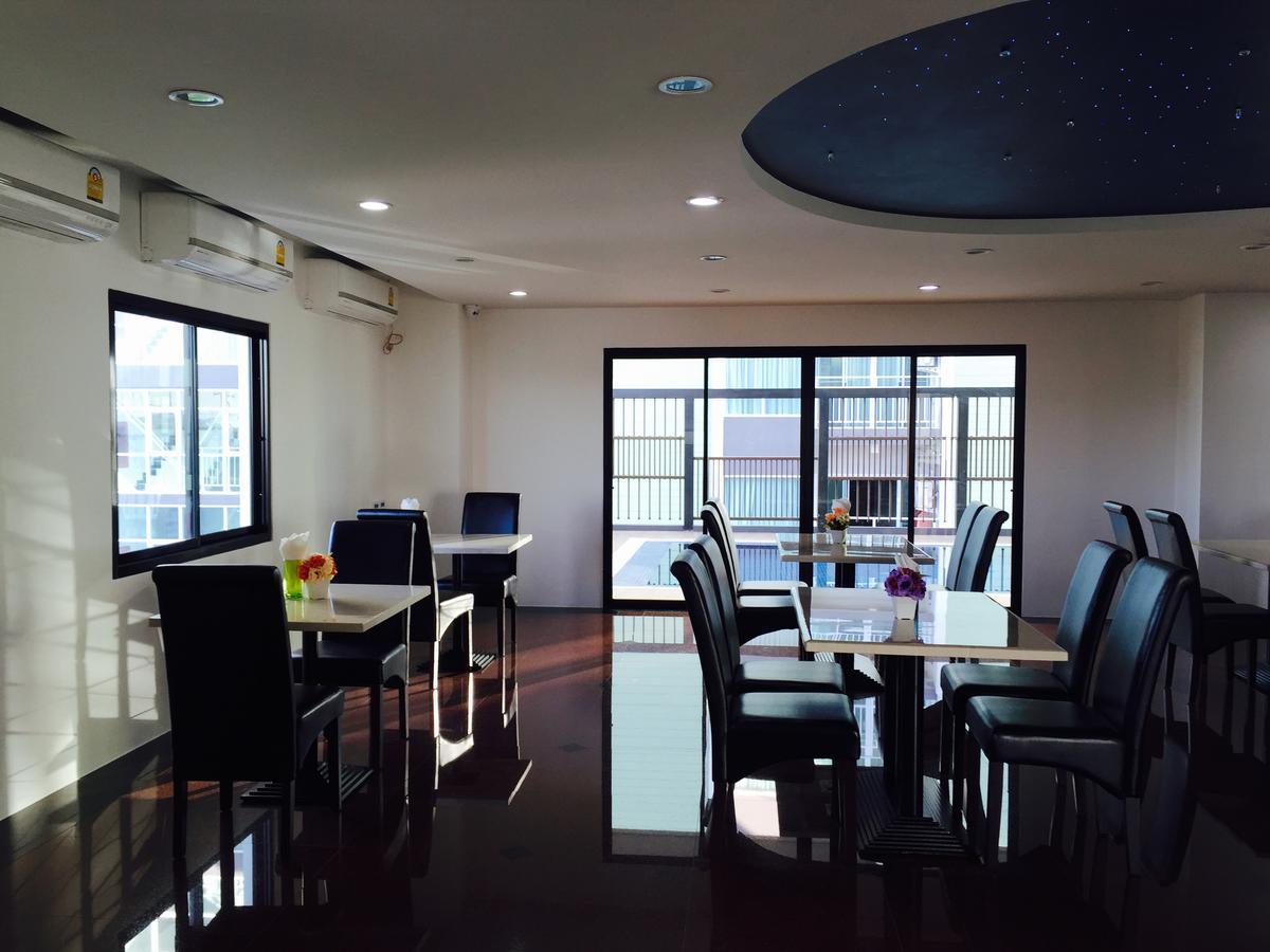 Aparthotel Modernbright Laemchabang Bang Lamung Zewnętrze zdjęcie