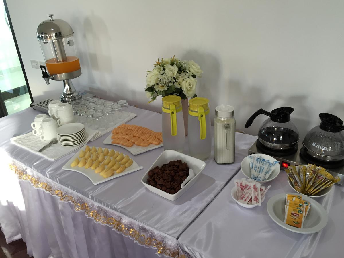 Aparthotel Modernbright Laemchabang Bang Lamung Zewnętrze zdjęcie