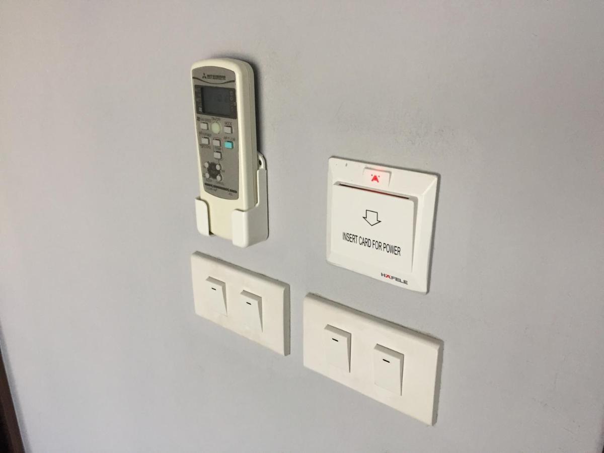 Aparthotel Modernbright Laemchabang Bang Lamung Zewnętrze zdjęcie