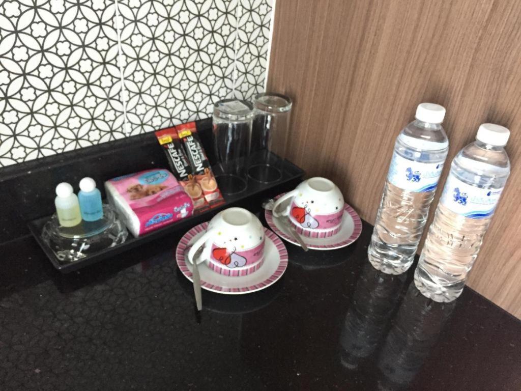 Aparthotel Modernbright Laemchabang Bang Lamung Zewnętrze zdjęcie
